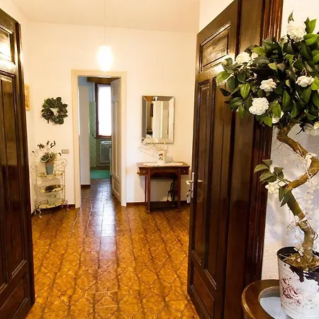 Sleeps 5 Διαμέρισμα *