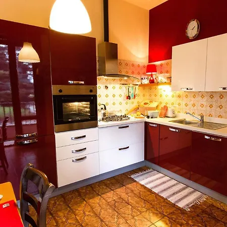 Sleeps 5 Monvalle